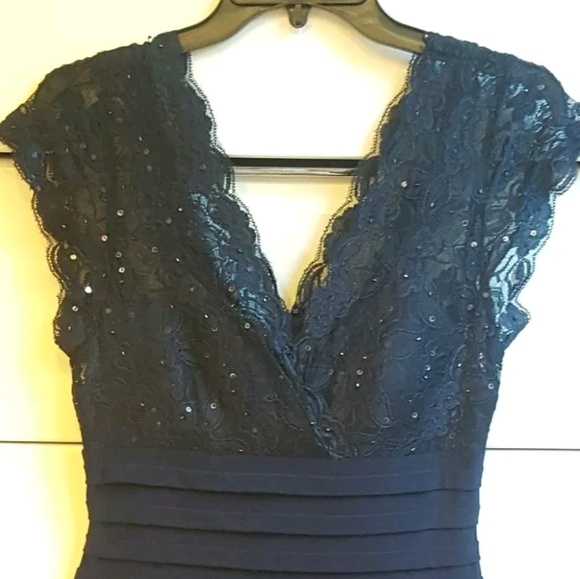 Betsy & Adams Black Lace Dress